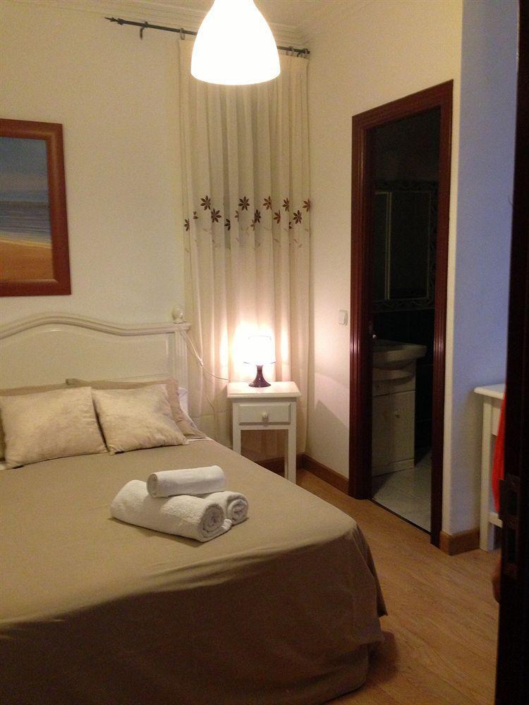 Hostal La Estrella Madrid Kültér fotó