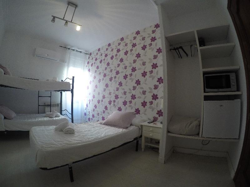 Hostal La Estrella Madrid Kültér fotó