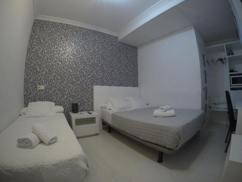 Hostal La Estrella Madrid Kültér fotó